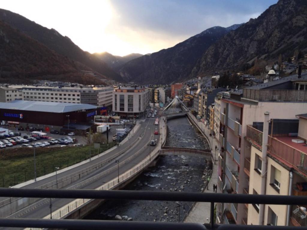 Outdoor Apartaments - Comfort Andorra la Vella Exterior foto